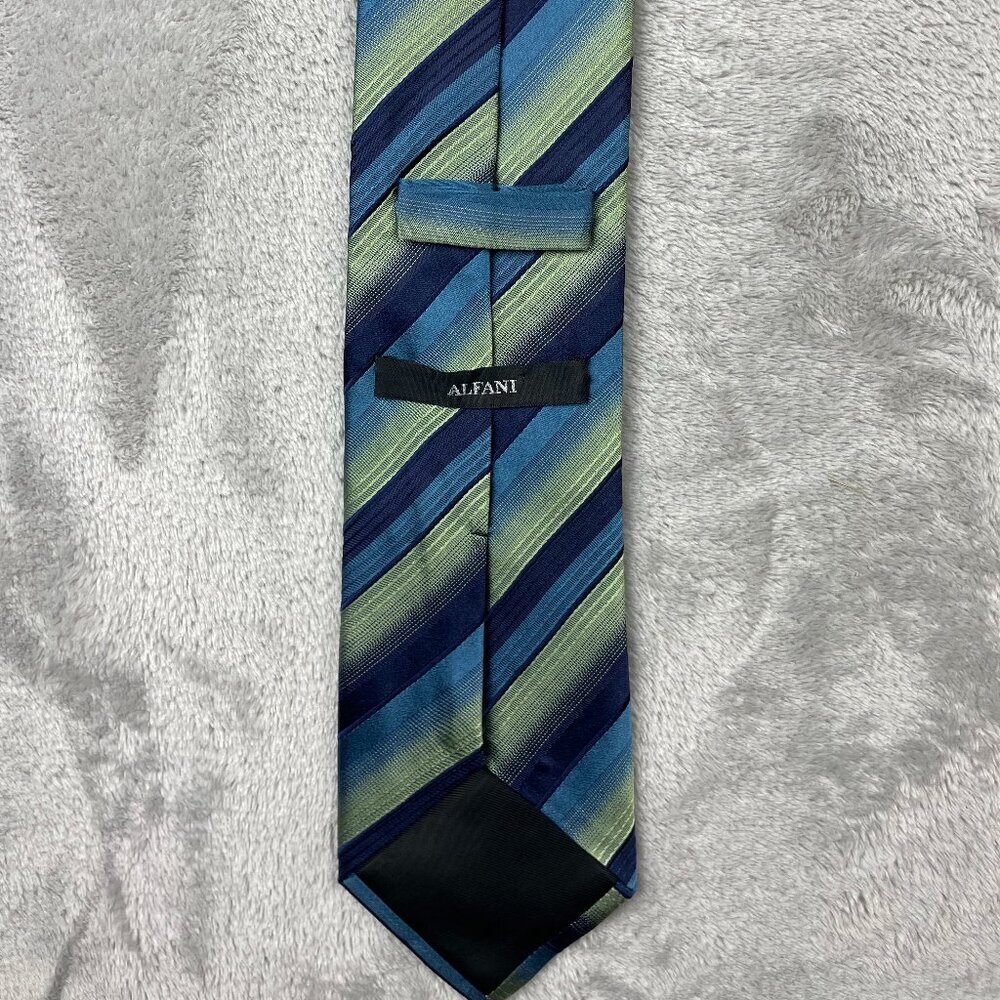 Alfani Men's Classic 100% Silk Neck Tie - Picture 5 of 6